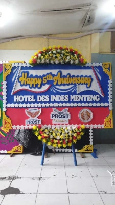 Papan Bunga di Dadapan Pringkuku